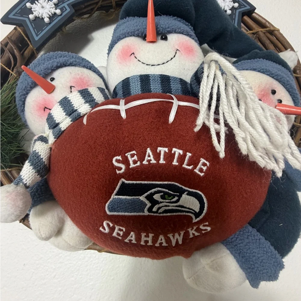 Seattle Seahawks 12's Snowman twine 16